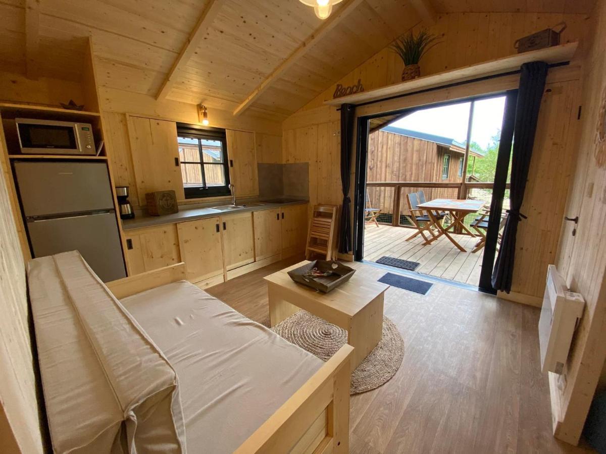 Camping De La Plage De Cleut-Rouz 富埃南 外观 照片