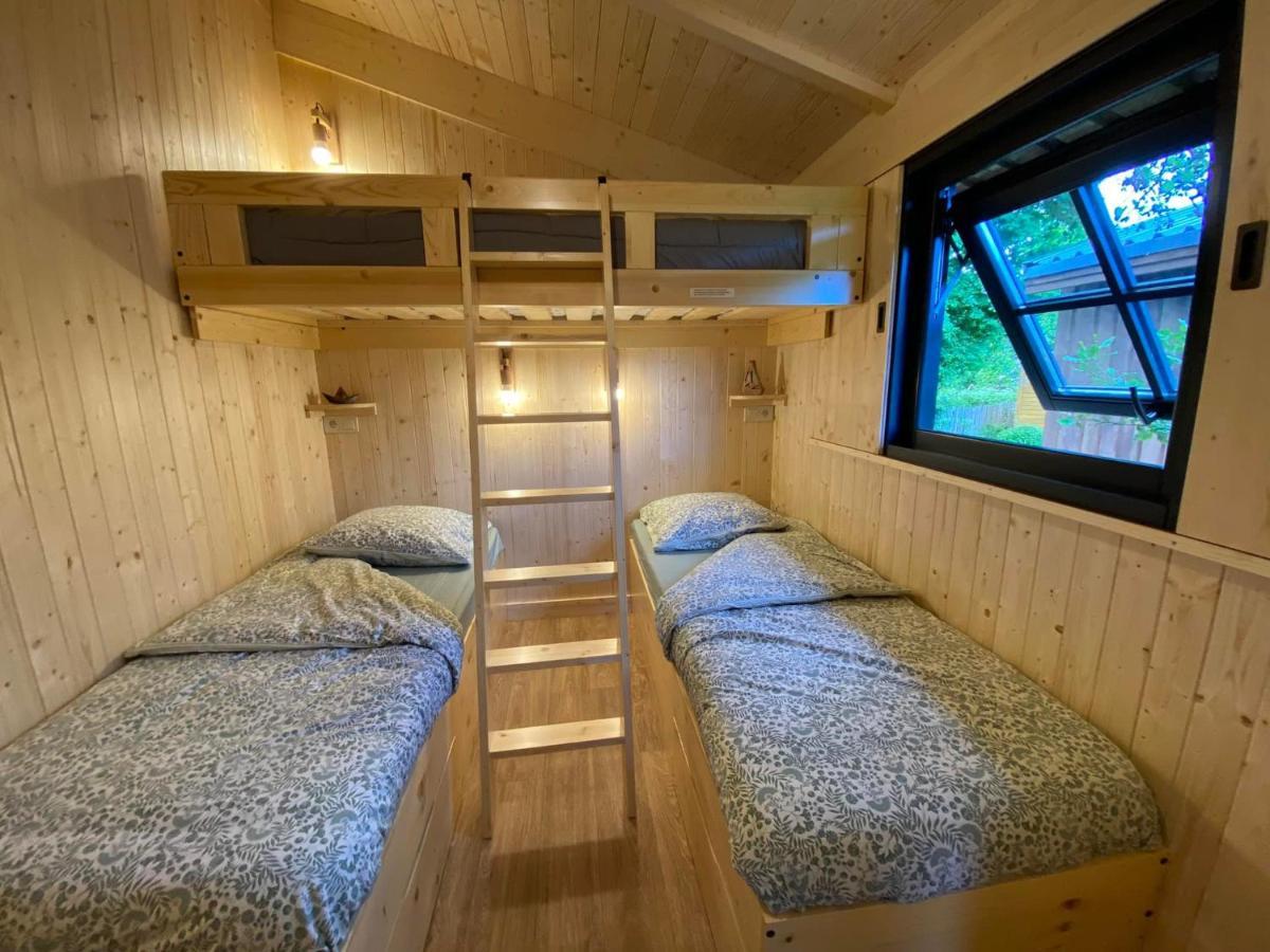 Camping De La Plage De Cleut-Rouz 富埃南 外观 照片
