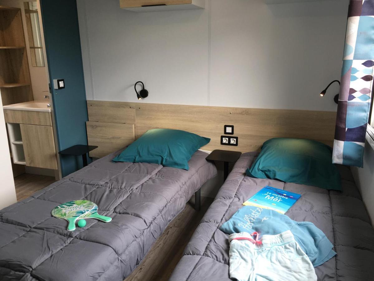Camping De La Plage De Cleut-Rouz 富埃南 外观 照片